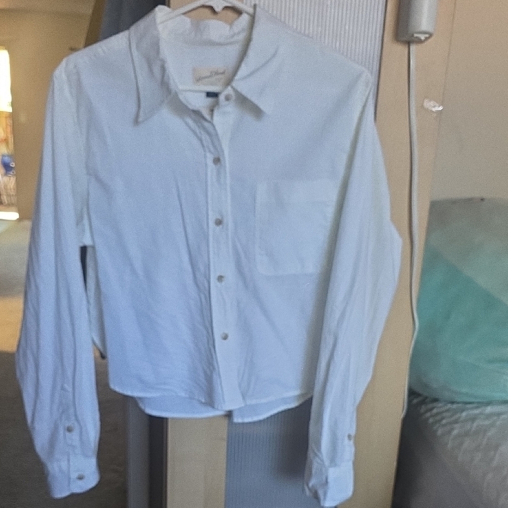 Universal Thread White Button-Up Blouse - image 1
